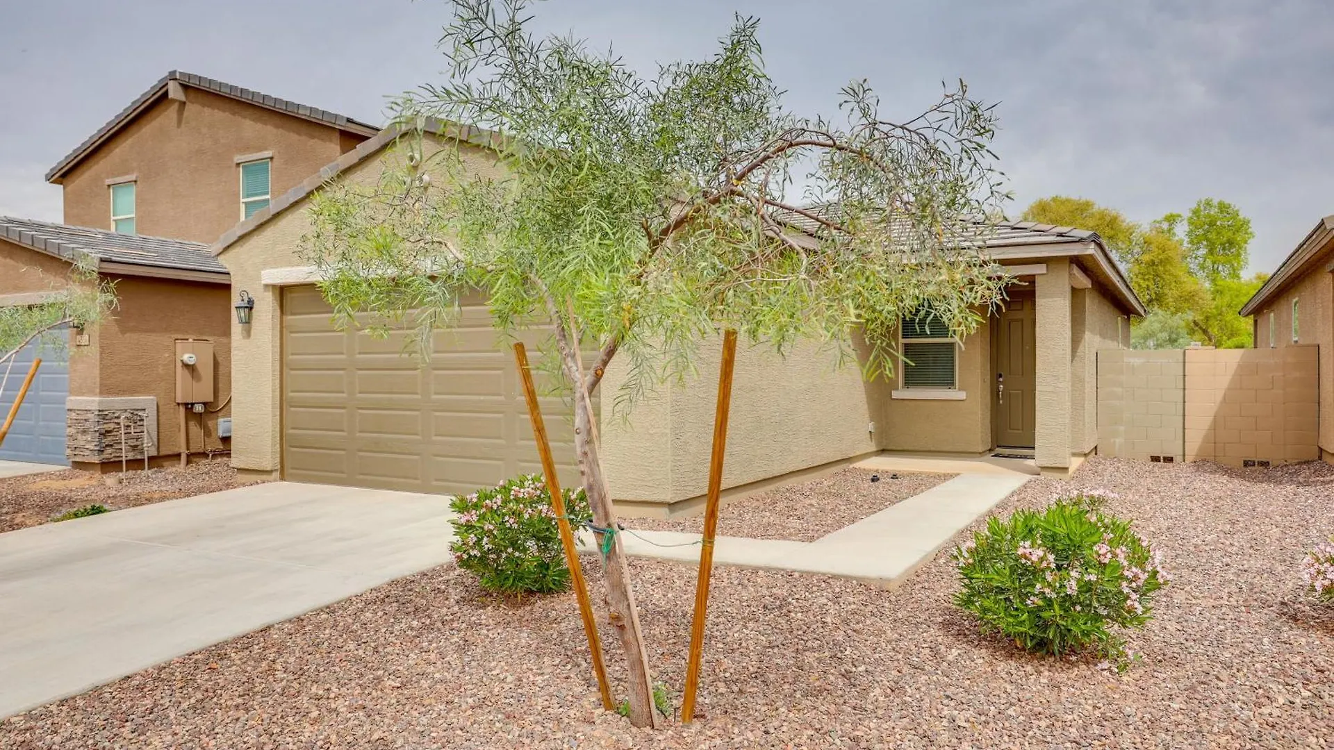 10 Mi To Dtwn Phoenix Home Near Hiking And Biking! 0*,